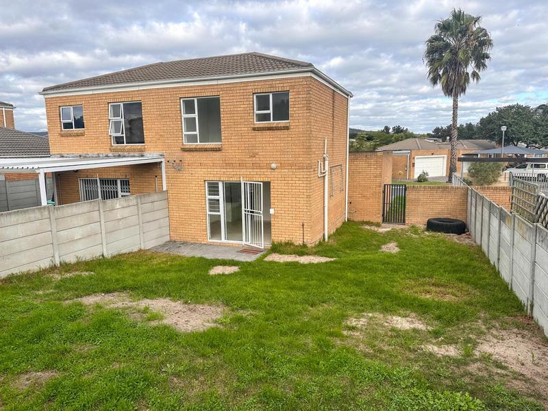 2 Bedroom Property for Sale in Protea Heights Western Cape